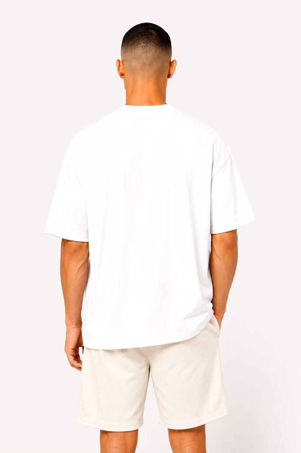 T-shirt Oversize d'Été — Porté arrière